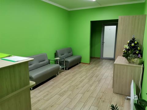 комерційна за адресою Європейського Союзу просп. (Правди), 5-Б