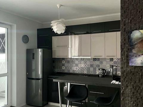 квартира за адресою Сім'ї Кульженків вул. (Петра Дегтяренка), 37