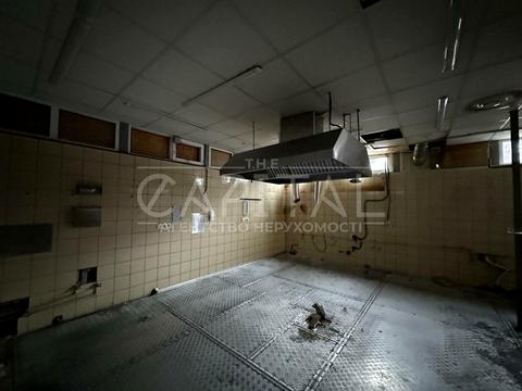 коммерческая по адресу Вадима Гетьмана ул., 4