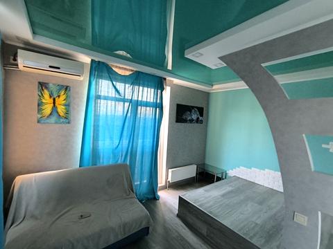 квартира за адресою Дмитра Луценка вул. (Крейсера "Аврора"), 14