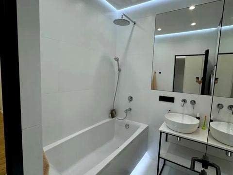квартира по адресу Салютная ул., 29