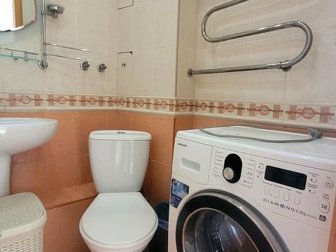 квартира за адресою Нескорених вул. (Героїв Праці), 12