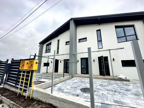 дом по адресу Степана Бандеры ул.