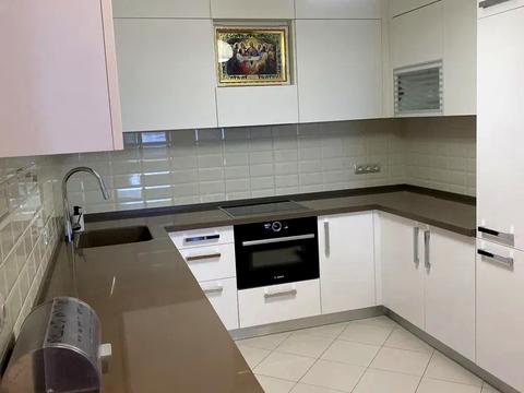 квартира за адресою Патріарха Мстислава Скрипника вул., 48