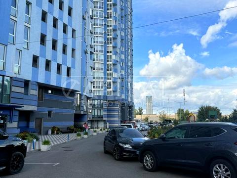 коммерческая по адресу Соборности просп. (Воззʼєднання), 30