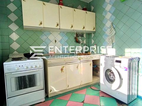 квартира за адресою Рональда Рейгана вул., 9-Г