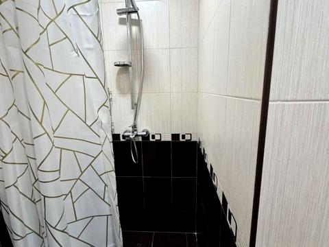 квартира за адресою Оріхуватська вул., 8к2
