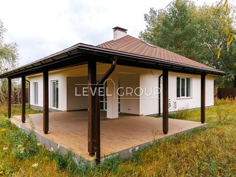 будинок за адресою с. Новосілки, Садова вул.