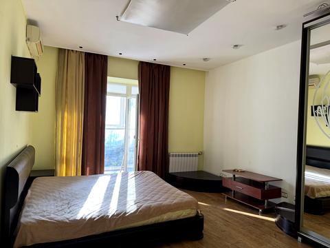 квартира по адресу Рекордная ул., 11