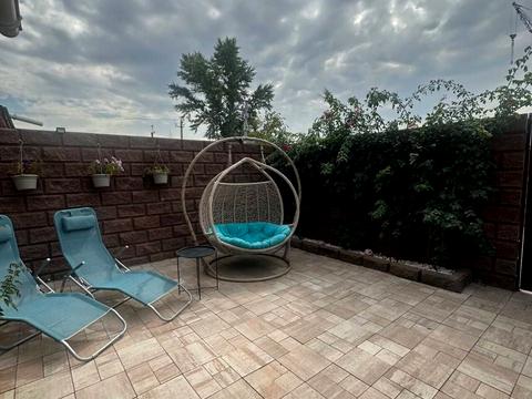 будинок за адресою Центральна вул.