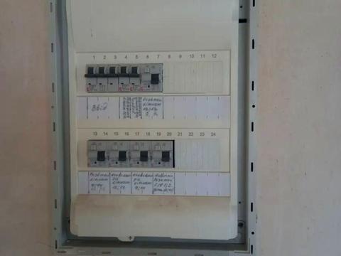 будинок за адресою Рядом лес