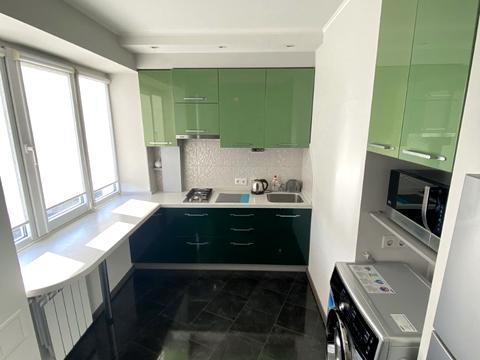 квартира за адресою Київ, Русанівська набережна вул., 8