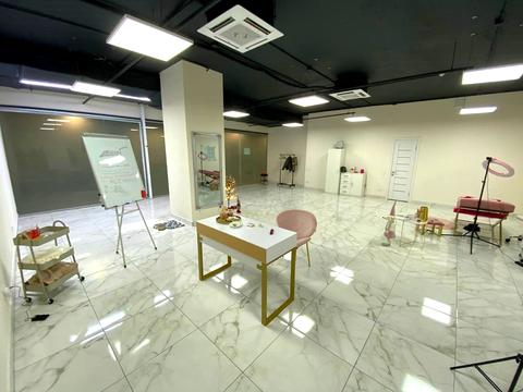 коммерческая по адресу Дмитрия Яворницкого просп. (Карла Маркса), 72-Б