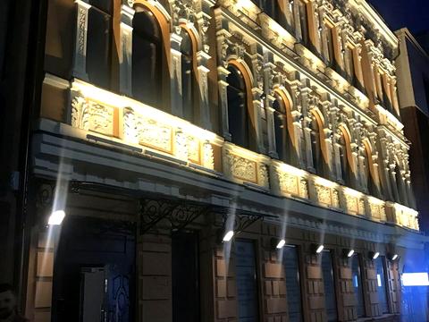 комерційна за адресою Січових Стрільців вул. (Артема), 18