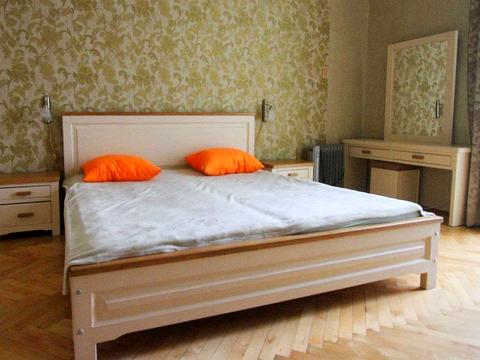 квартира за адресою Леоніда Глібова вул., 10