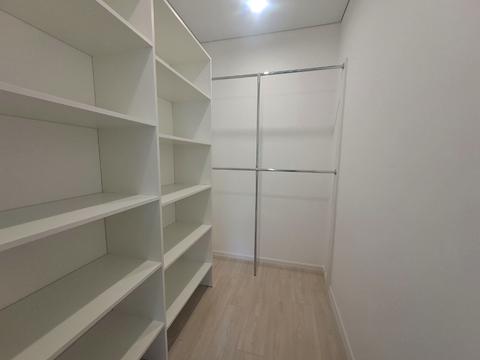 квартира за адресою Польова вул., 8