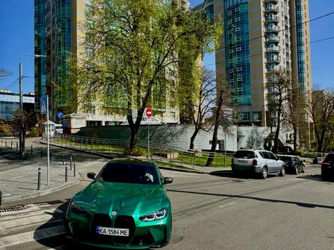 комерційна за адресою Звіринецька вул., 59