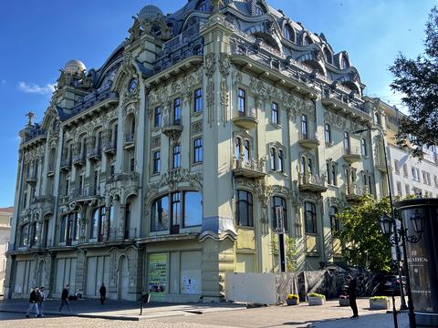 коммерческая по адресу Бунина ул. (Буніна), 38