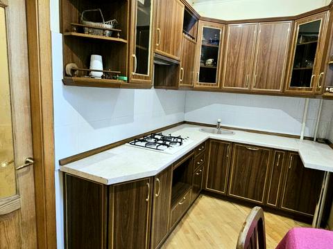 квартира за адресою Богдана Хмельницького вул., 8