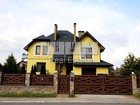 дом по адресу Цветочные Луга ул.