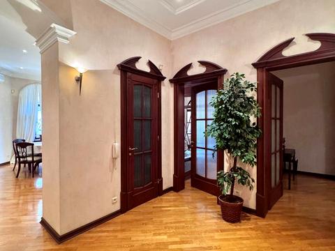 квартира за адресою Пастера вул., 32