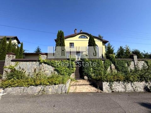 дом по адресу Василя Стуса, 3