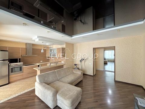 квартира за адресою Анни Ахматової вул., 33