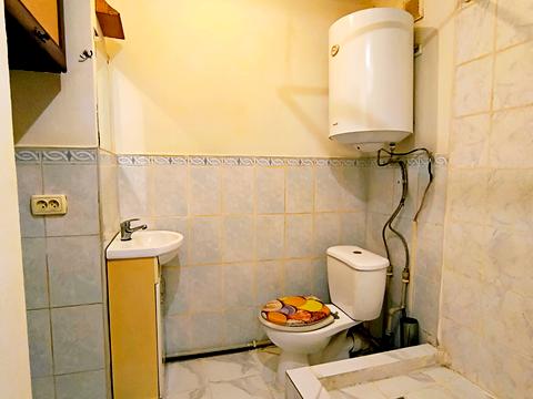 будинок за адресою Суровцової