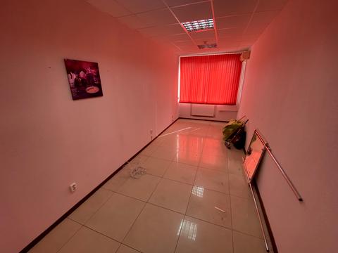 коммерческая по адресу Космонавтов ул., 81