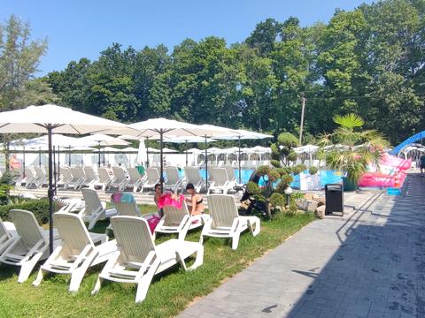 коммерческая по адресу Центральна, 1