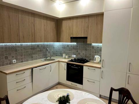 квартира за адресою Озерна вул., 3