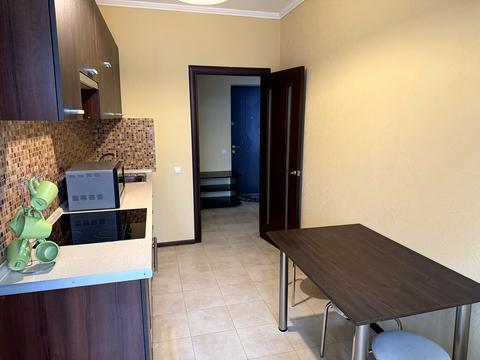 квартира за адресою Дніпровська набережна вул., 26-І