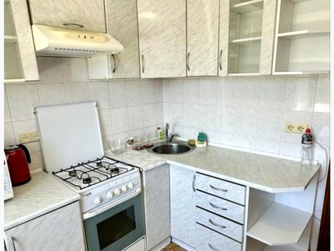 квартира за адресою Небесної Сотні просп. (Маршала Жукова), 22