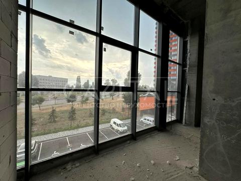 коммерческая по адресу Миколы Бажана просп., 17