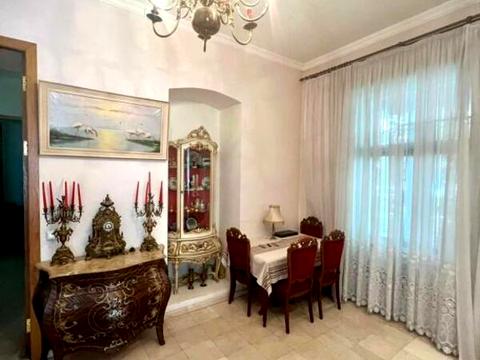 квартира за адресою Олеся Гончара вул., 42-Б