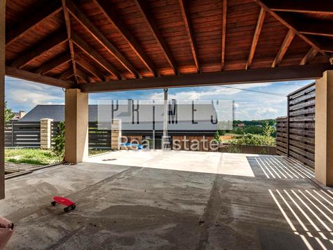 будинок за адресою Захрестова вул.