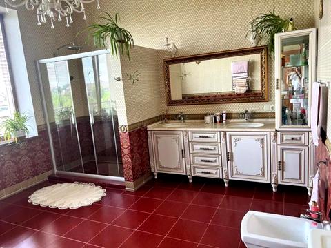 будинок за адресою Щаслива вул.