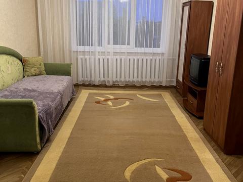 квартира за адресою Олександра Махова вул. (Жолудєва), 8