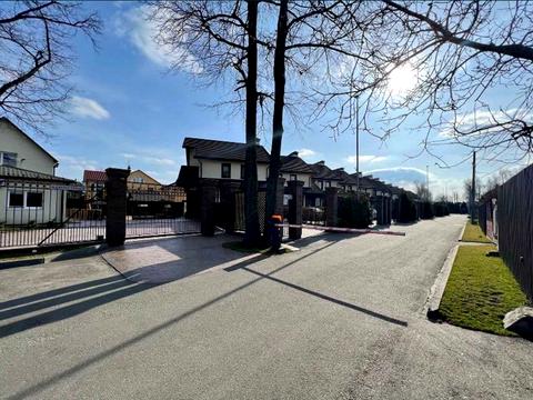 будинок за адресою Горіхова