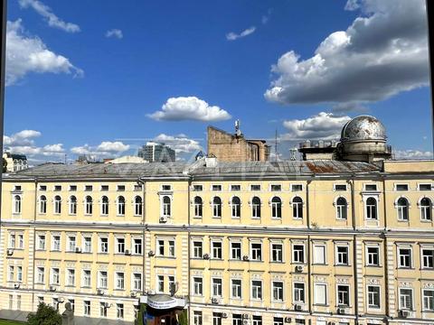 комерційна за адресою Пирогова вул., 4/26