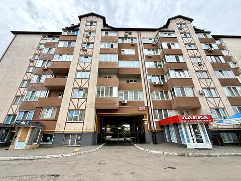 комерційна за адресою Вишнева вул., 17