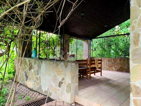 дом по адресу Молодіжна, 1