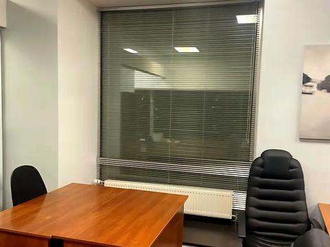 коммерческая по адресу Николая Михновского бульв. (Дружбы Народов), 13