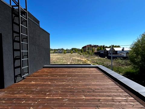 будинок за адресою Амосова