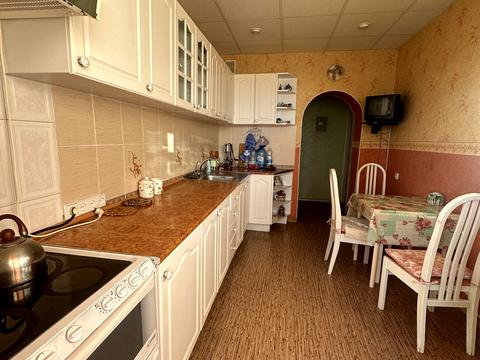 квартира за адресою Дарницький бульв., 3