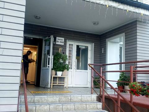 квартира за адресою Софії Русової вул., 7-А