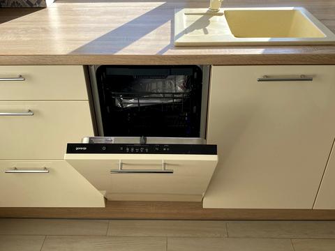 будинок за адресою Ясна 