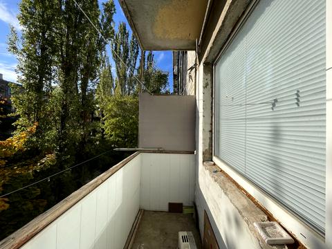 квартира за адресою Космонавтів вул., 122а