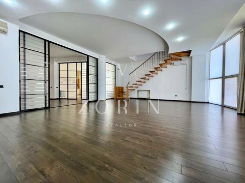 комерційна за адресою Харківська вул., 8А