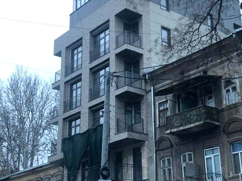 комерційна за адресою Базарна вул., 55